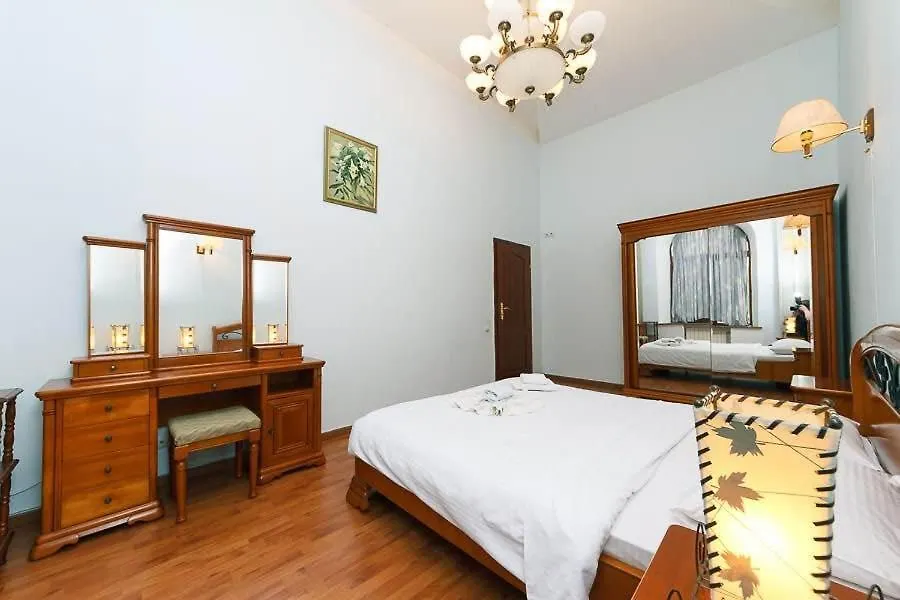 Be My Guest - Apartments For Trips Kiev