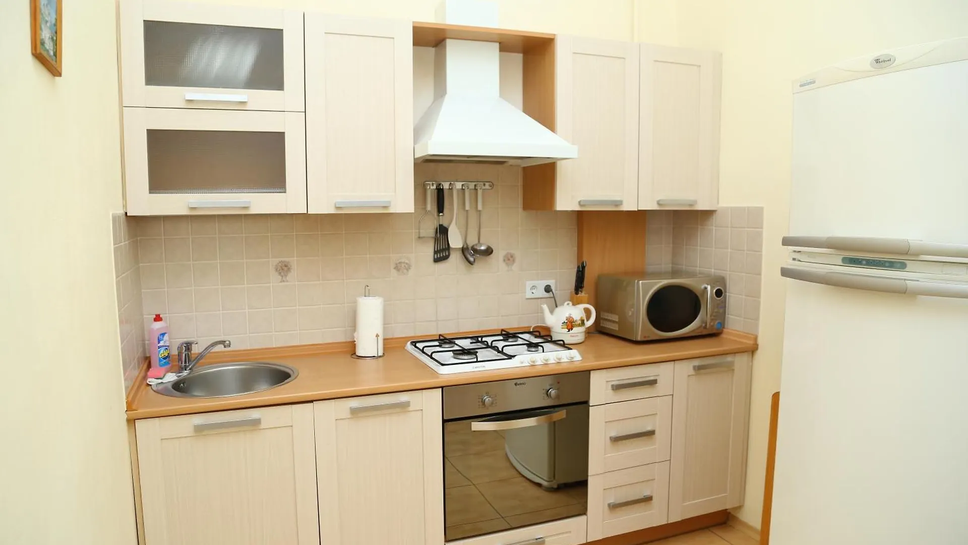 Be My Guest - Apartments For Trips Kiev Ucrania
