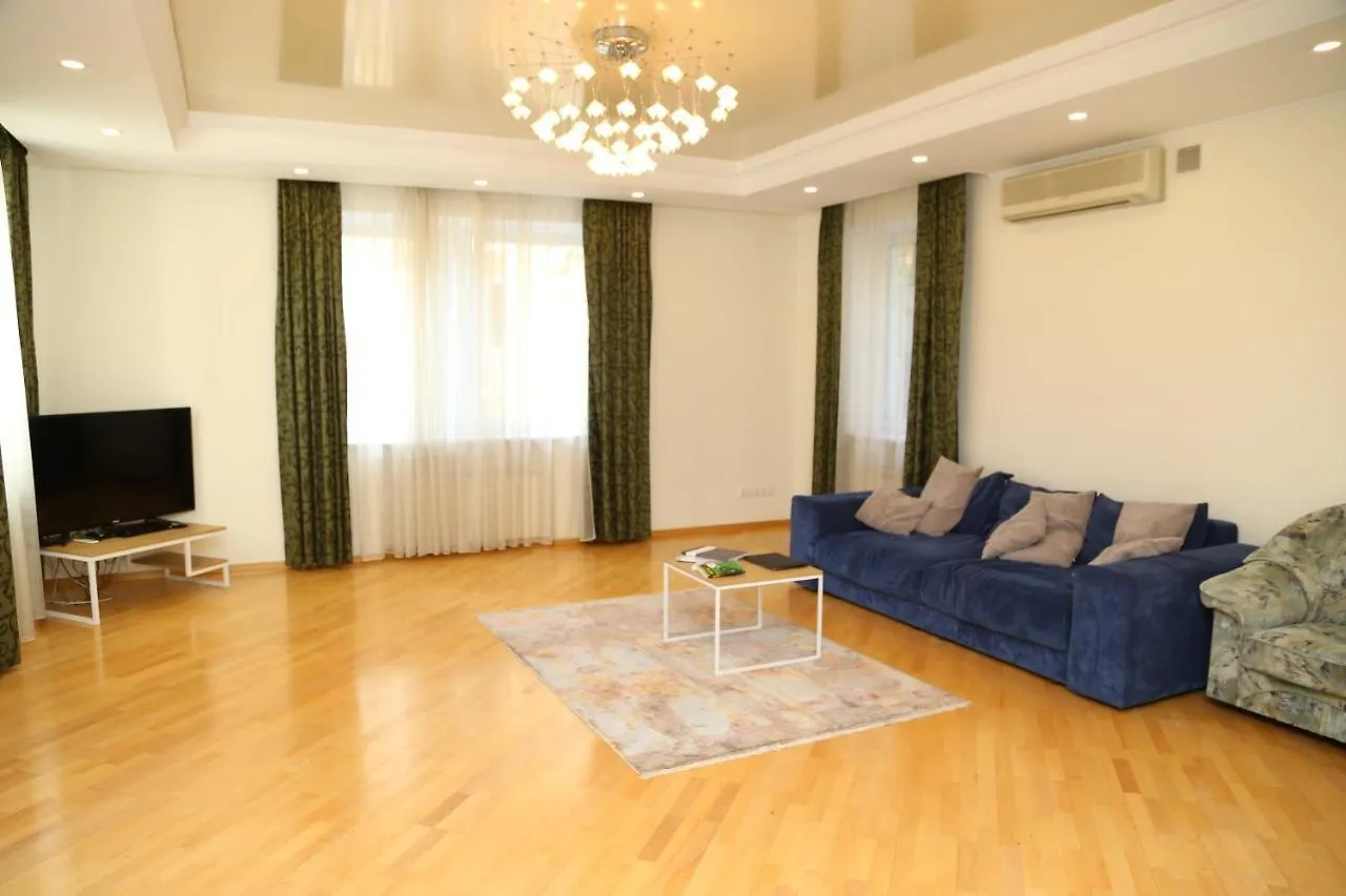 Be My Guest - Apartments For Trips Kiev